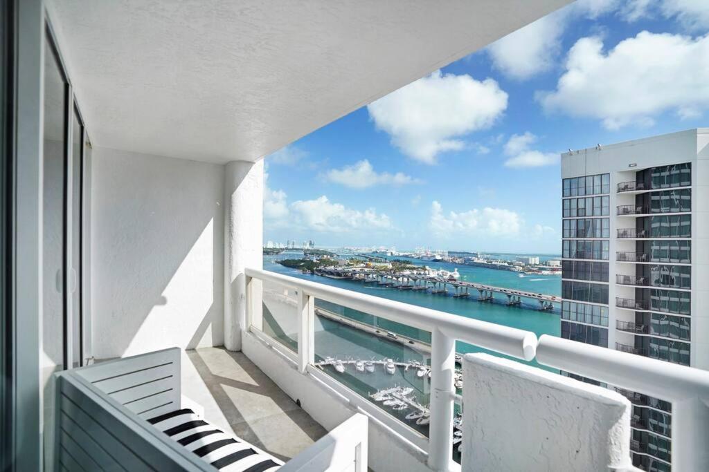 Blue Moon! In The Lap Of Luxury And Brand New! Appartamento Miami